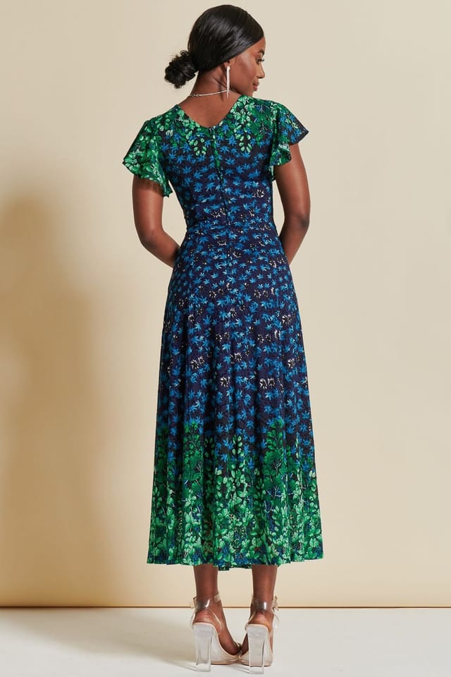 Jolie Moi Jolie Moi Women's Mirrored Print Lace Maxi Dress in Green - 2