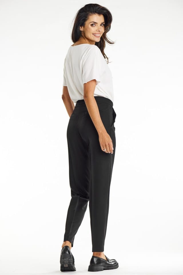 Love Lace Love Lace Women's Elegant Cigarette Trousers in Black - 3