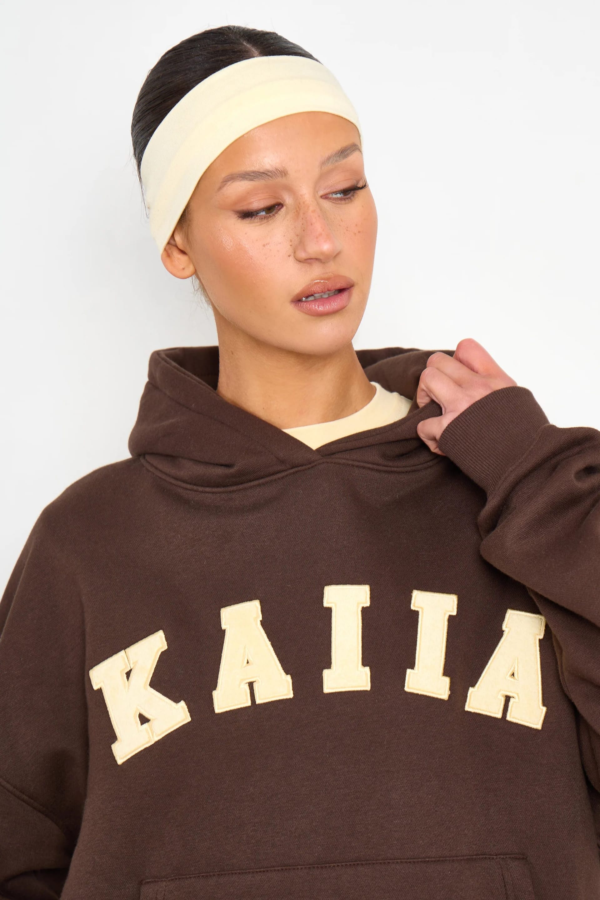 Kaiia Kaiia Oversized Hoodie Bitter Chocolate & Butter Yellow - 4