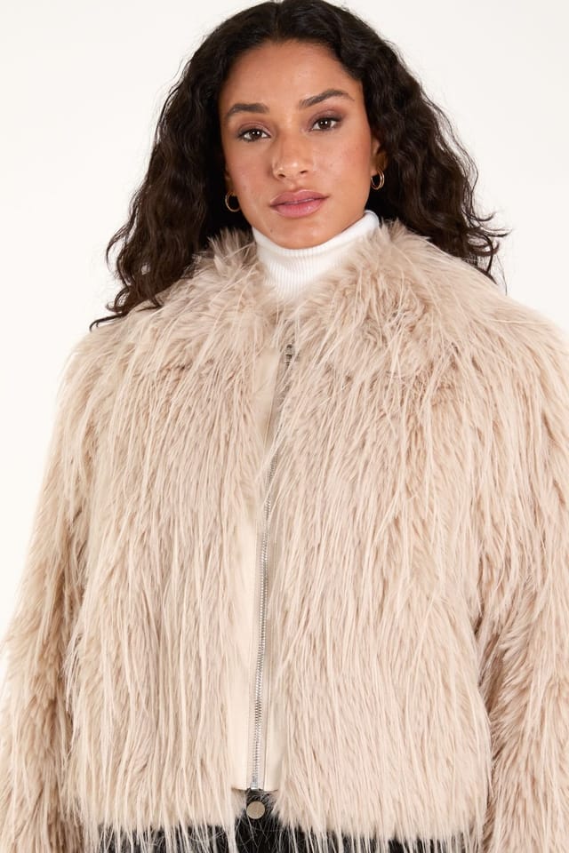 Blue Vanilla Blue Vanilla Women's Textured Faux Fur Collar Coat in Beige - 2