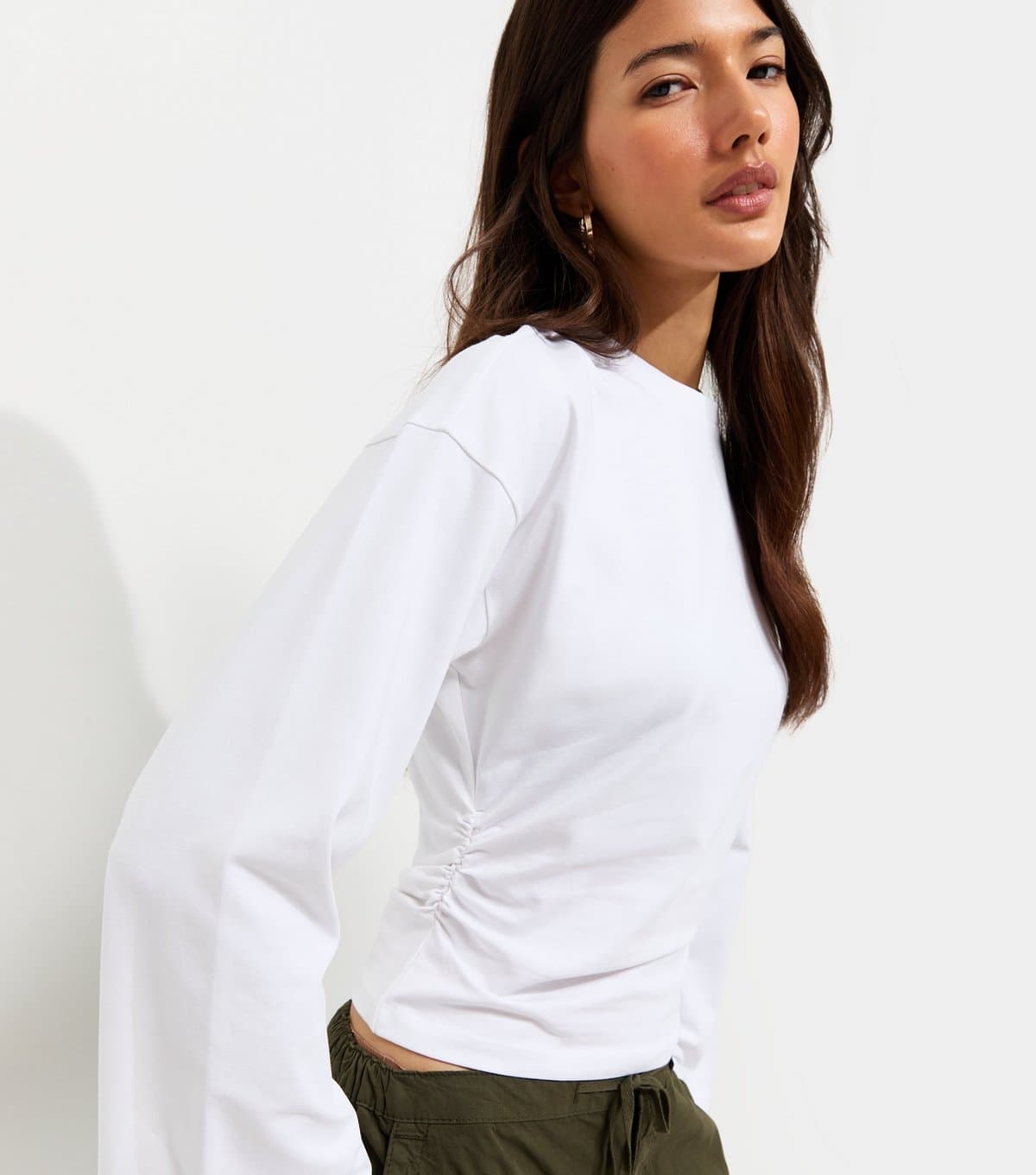 New Look Women's White Cotton Rich Wide Long Sleeve Corset Waist T-Shirt New Look