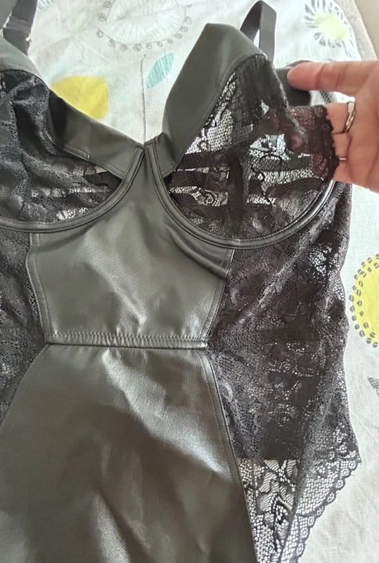 ASOS Design Black Faux Leather and Lace Body Size 18