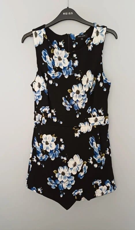 New Look New Look Black Floral Print Playsuit - size 10