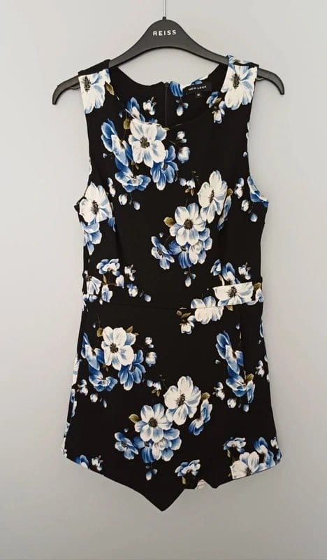 New Look New Look Black Floral Print Playsuit - size 10 - 1