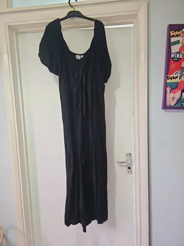 ASOS Asos size 20 black cut out jumpsuit playsuit all in one romper boiler