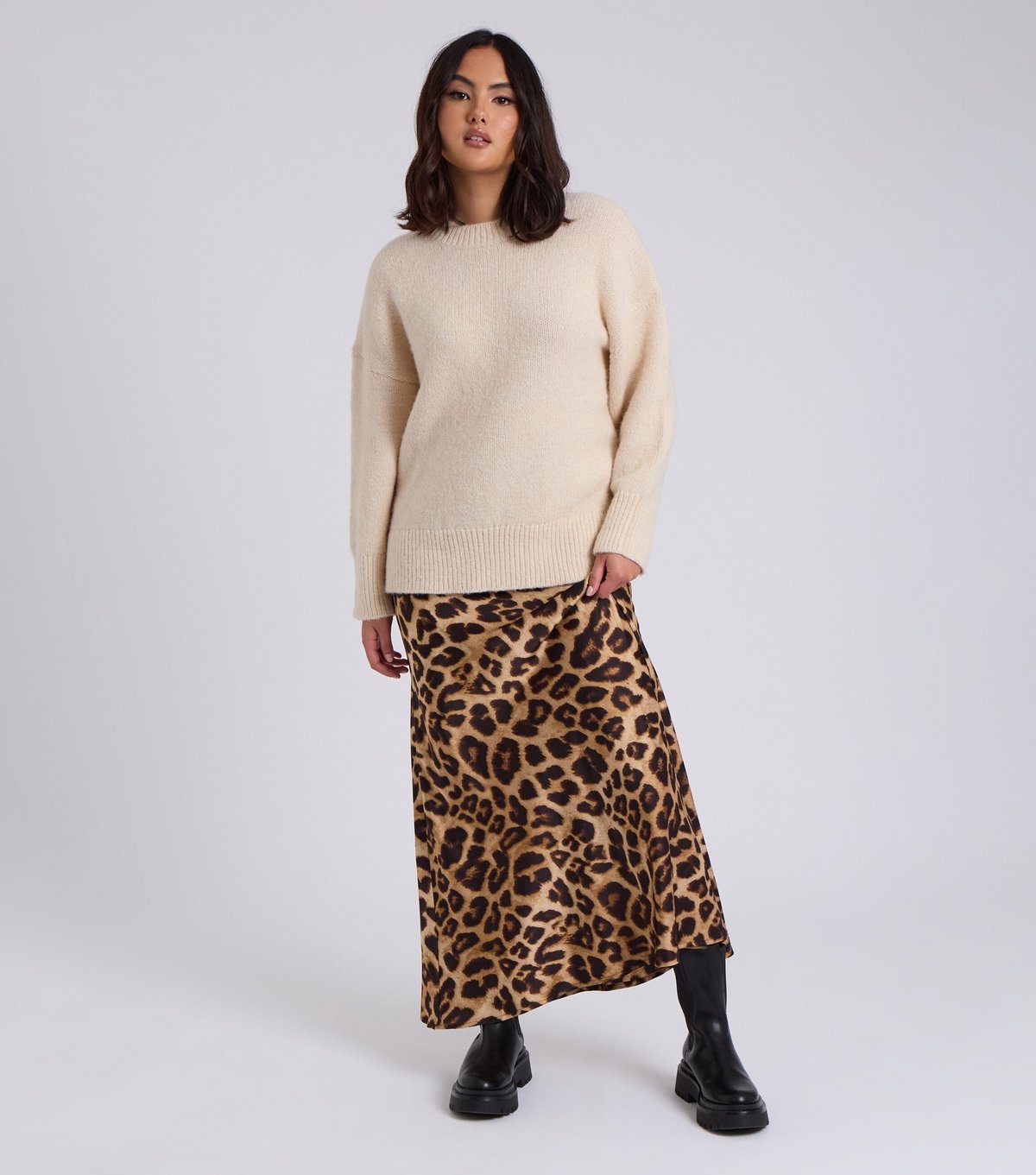 Urban Bliss Women's Cream Wool Blend Crew Neck Jumper Urban Bliss New Look - 3