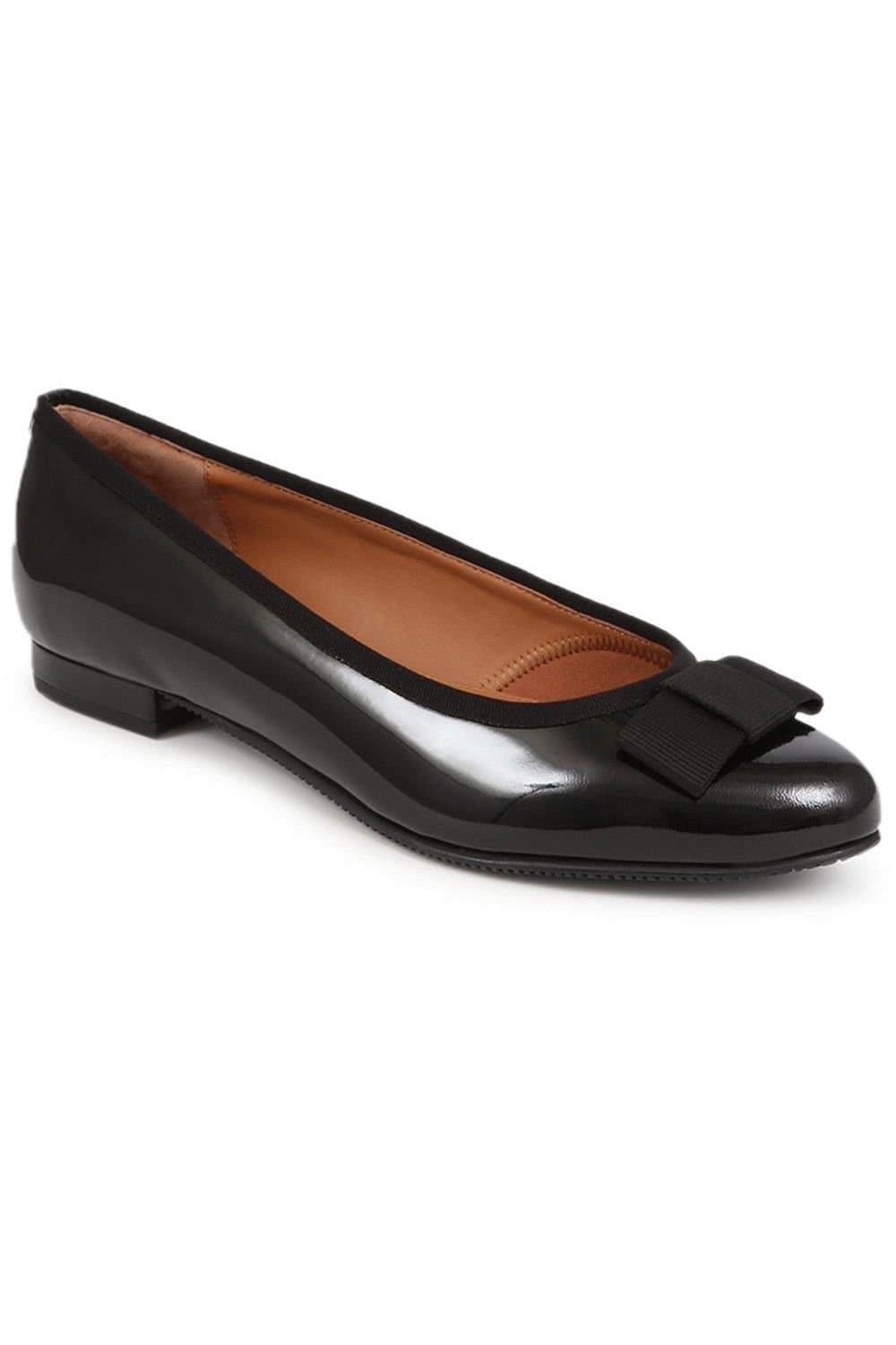 Jones Bootmaker Jones Bootmaker Women's Soleil Wide Leather Ballet Pumps in Black