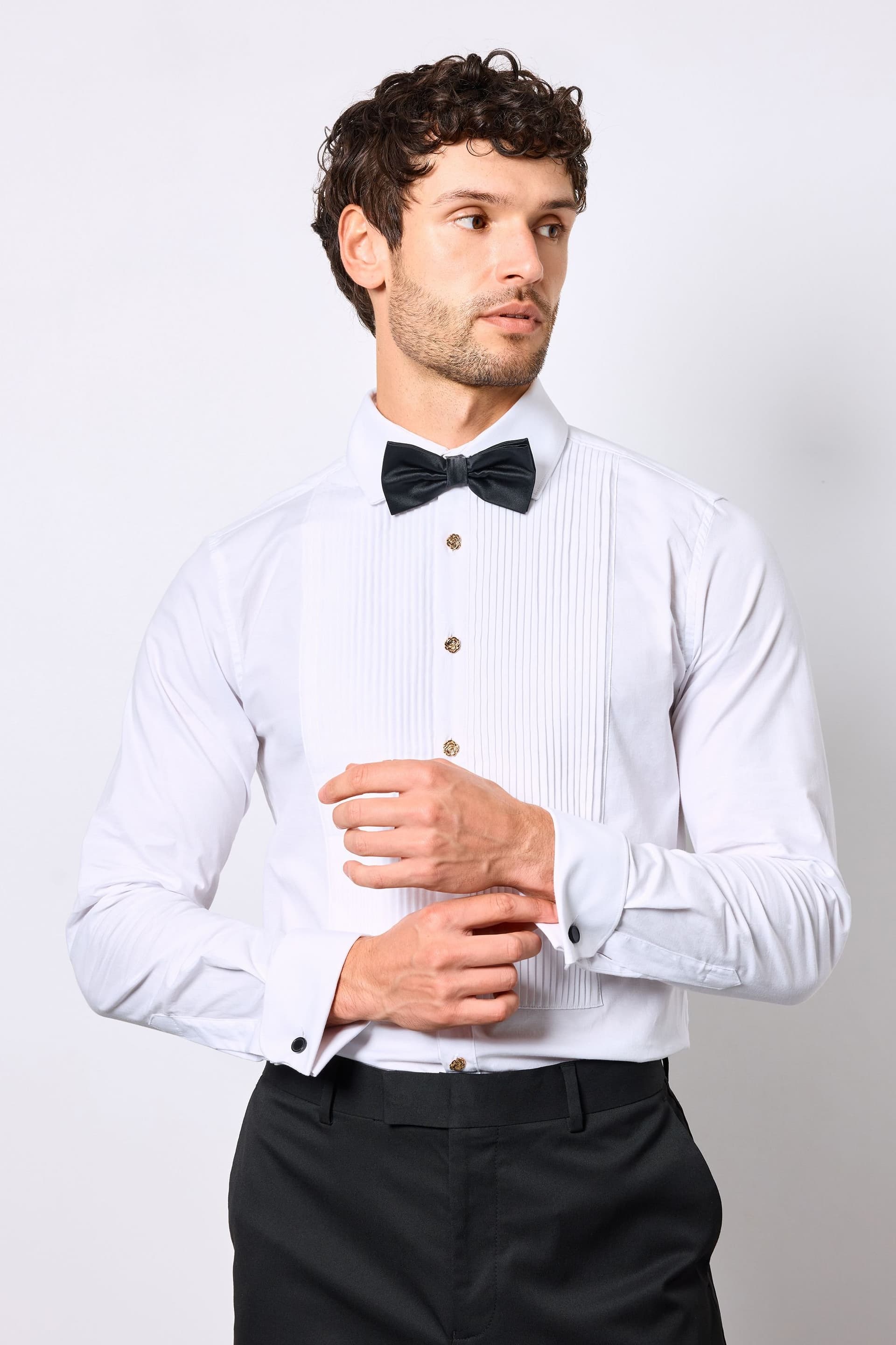 Burton Burton Men's White Gold Button Pleated Slim Fit Dress Shirt
