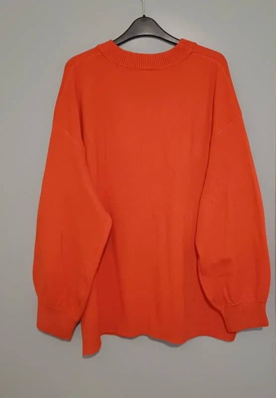 Never Fully Dressed Never Fully Dressed Celestial Embroidered V-Neck Cardigan - size XXL (22/24)