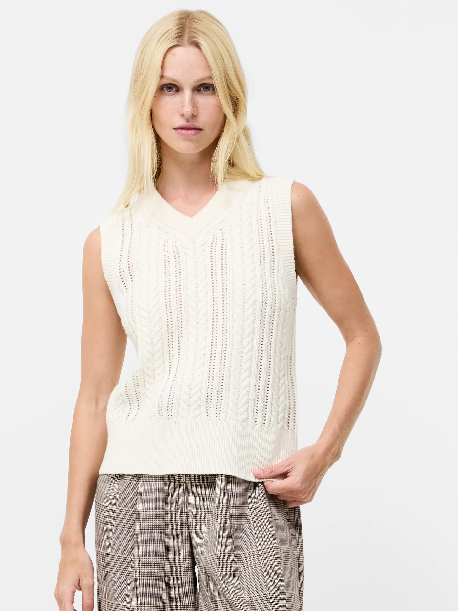 French Connection Porcelain Cream Cable Knit Vest