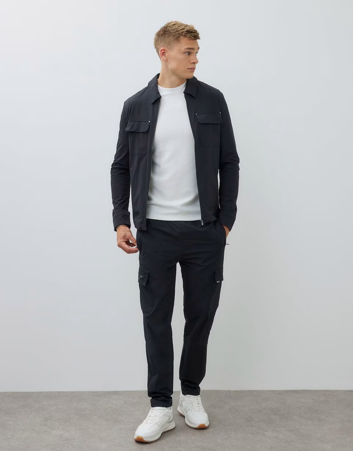 ASOS River Island Nylon skinny fit cargo trousers in black - 1