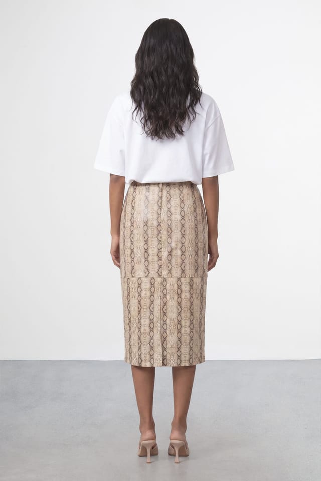 Warehouse Warehouse Women's Snake Print Faux Leather Midi Skirt in Cream - 3
