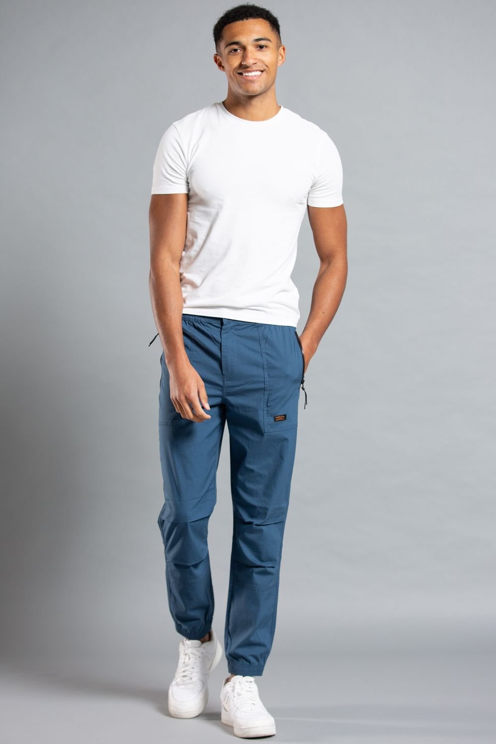 Tokyo Laundry Tokyo Laundry Men's Cotton Cargo Trousers in Blue - 3