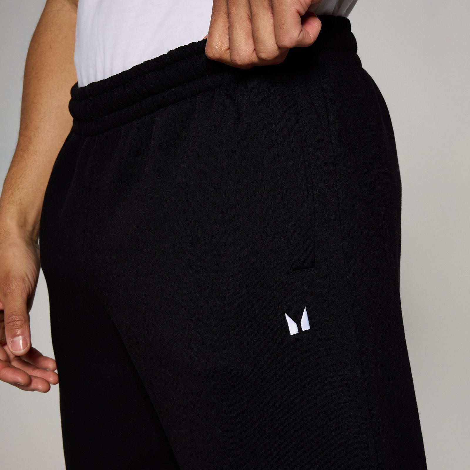 MyProtein Myprotein Men's Rest Day Straight Leg Jogger in Black - 4