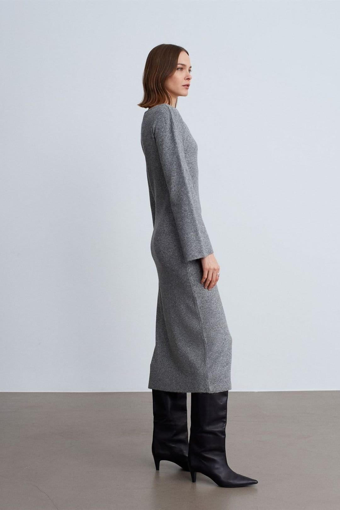 Dilvin Dilvin Women's Ribbed Bodycon Midi Dress With Slit in Grey - 4