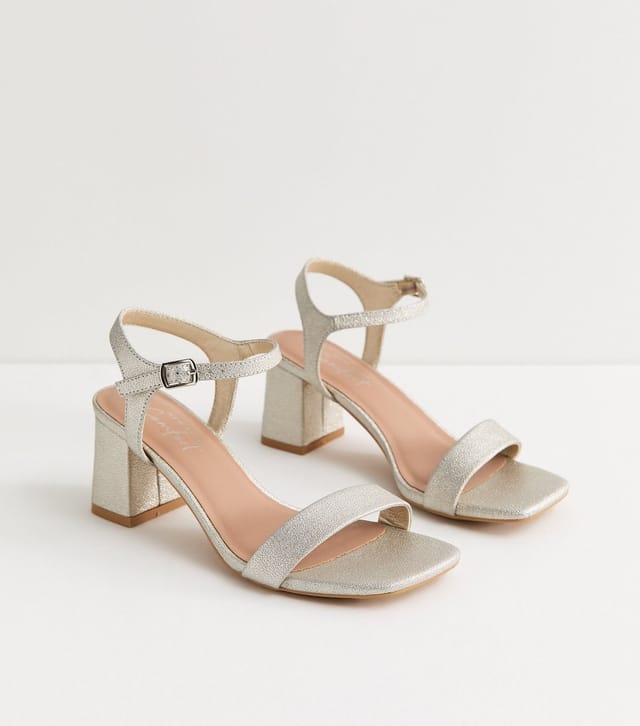 New Look Women's Silver Shimmer Faux Leather Block Heel Sandals New Look - 3