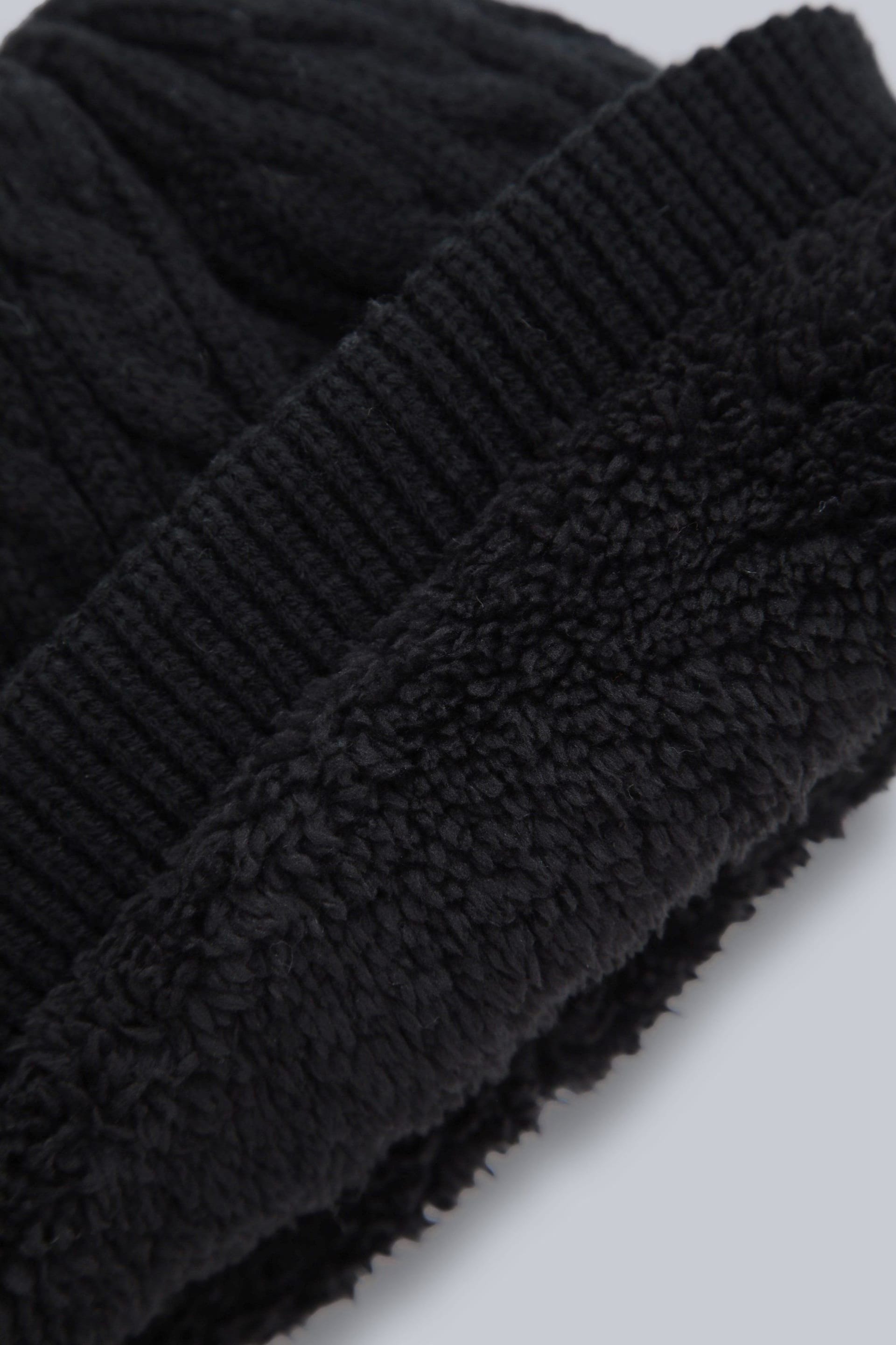 Animal Animal Men's 'Drew' Sherpa Faux Fur Lined Soft Knitted Warm Cosy Cable Beanie in Black - 4