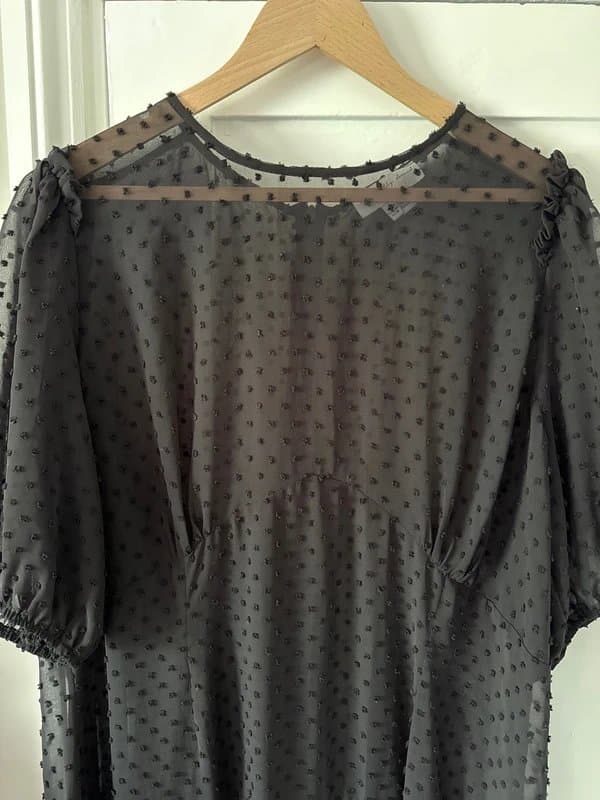 Never Fully Dressed Never fully dressed chiffon shirt sleeve long dress size 22 new
