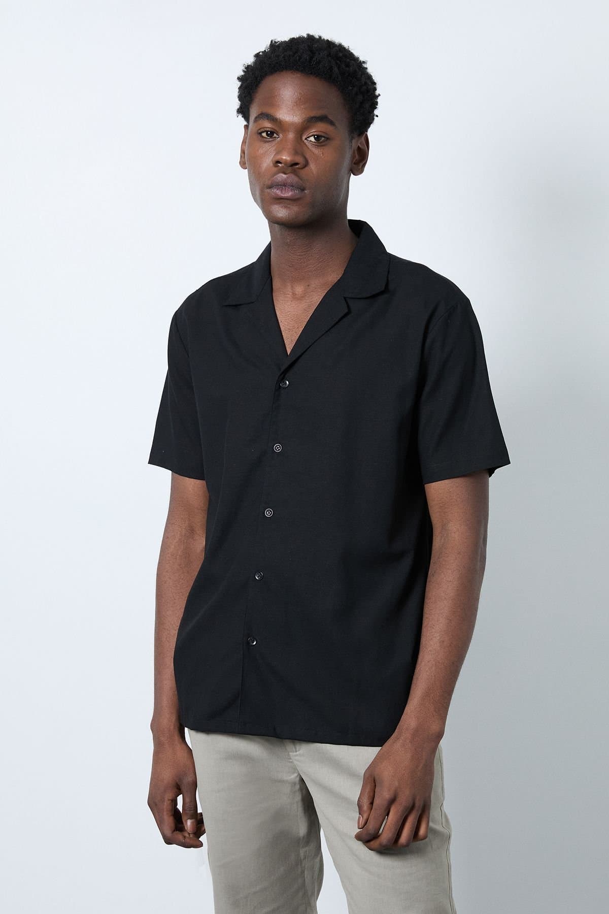Burton Burton Men's Black Linen Blend Short Sleeve Resort Shirt