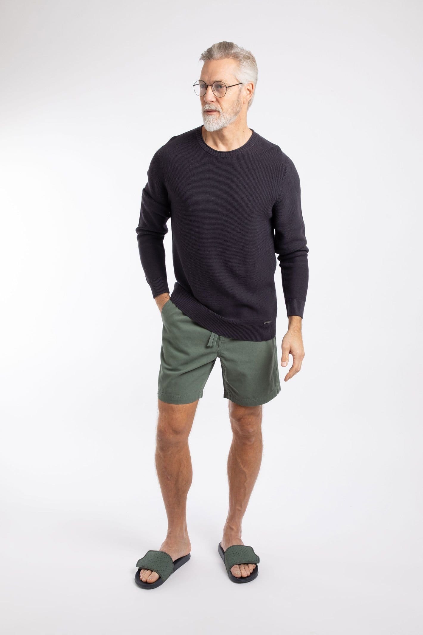 Weird Fish Weird Fish Men's Rhett Crew Neck Knitted Jumper in Dark Navy - 4