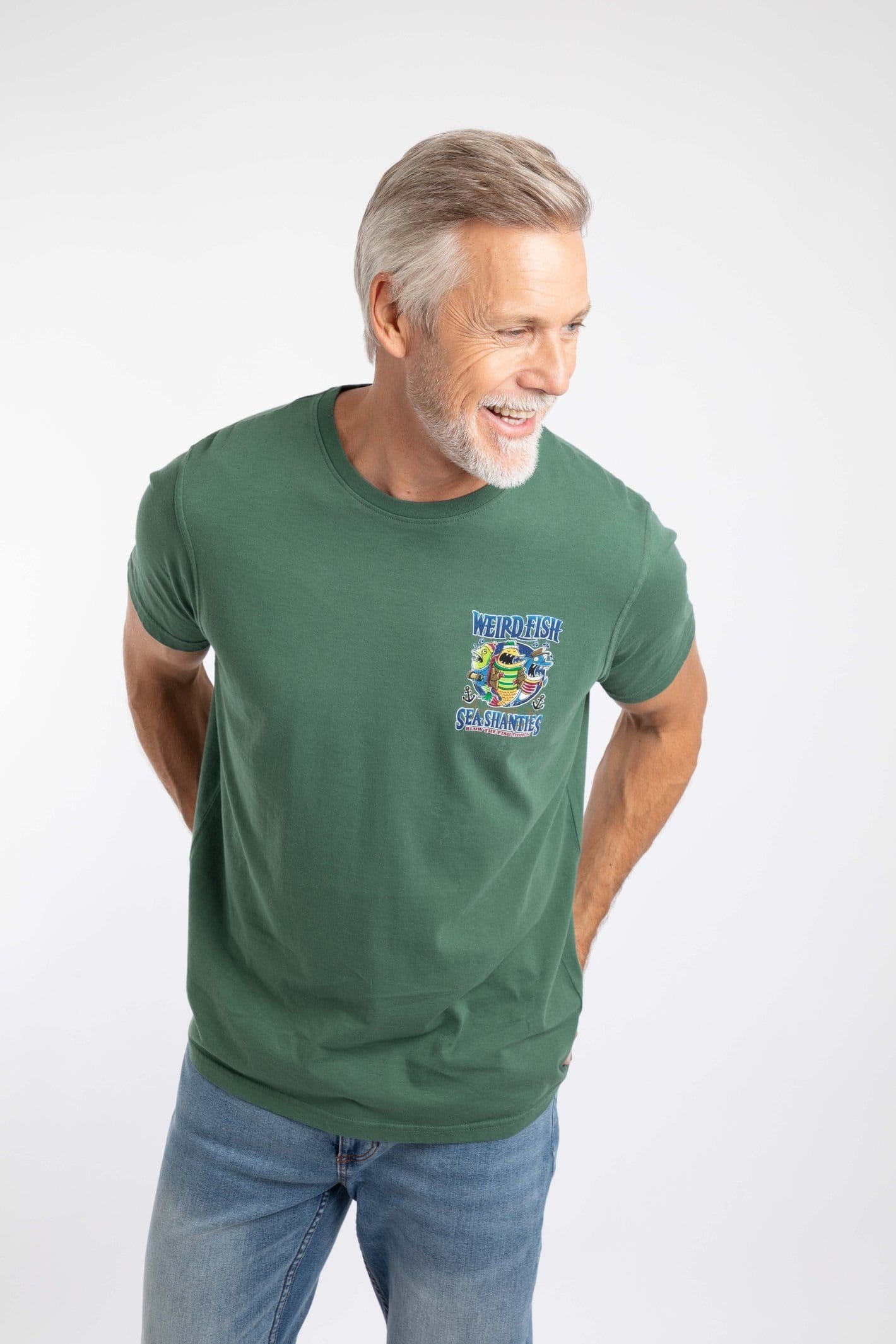 Weird Fish Weird Fish Men's Sea Shanties Artist T-Shirt in Bottle Green - 4