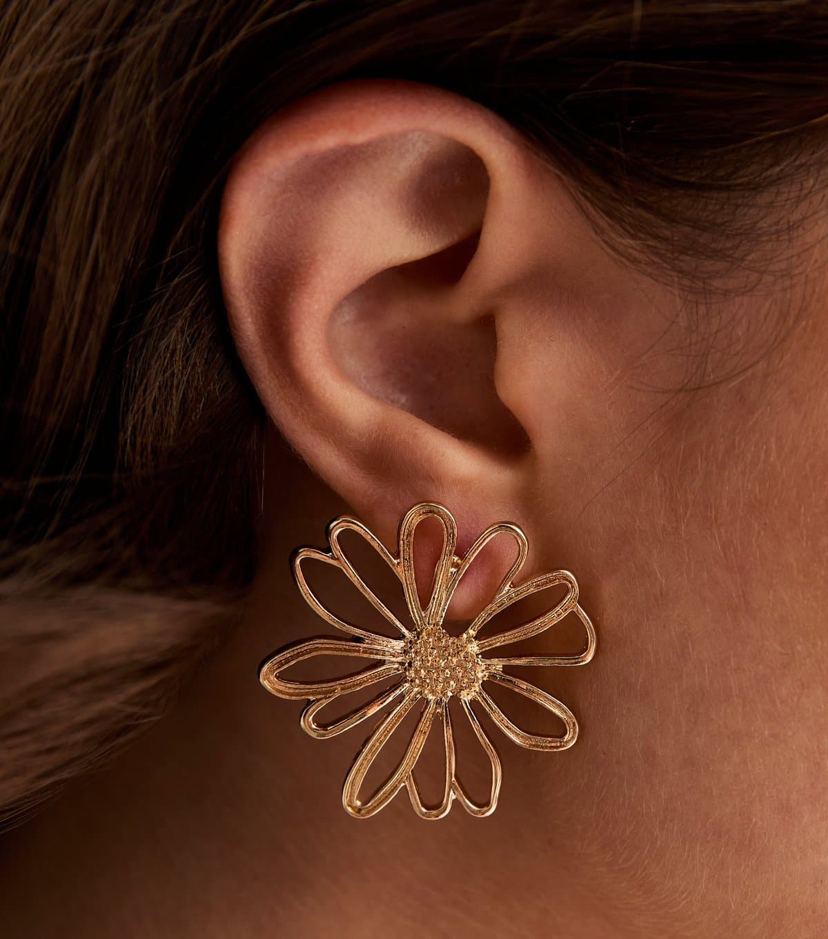 New Look Gold Tone Cut Out Flower Stud Earrings New Look