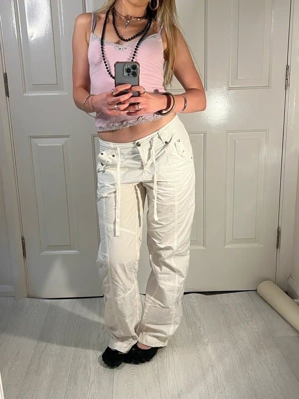 Vintage Dressing 90s low waisted white cargos