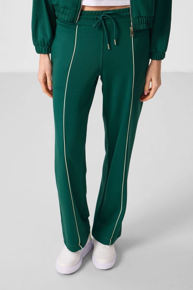 Tommy Life Tommy Life Women's Oversized Zip-collar Tracksuit Set in Emerald - 3