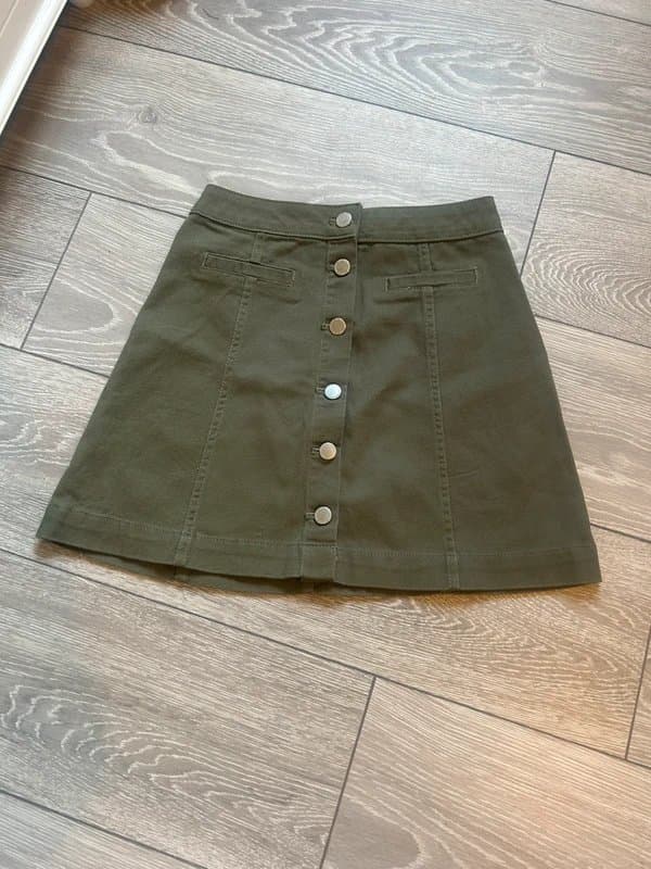 H&M H&M khaki denim a line mini skirt silver buttons size 6
