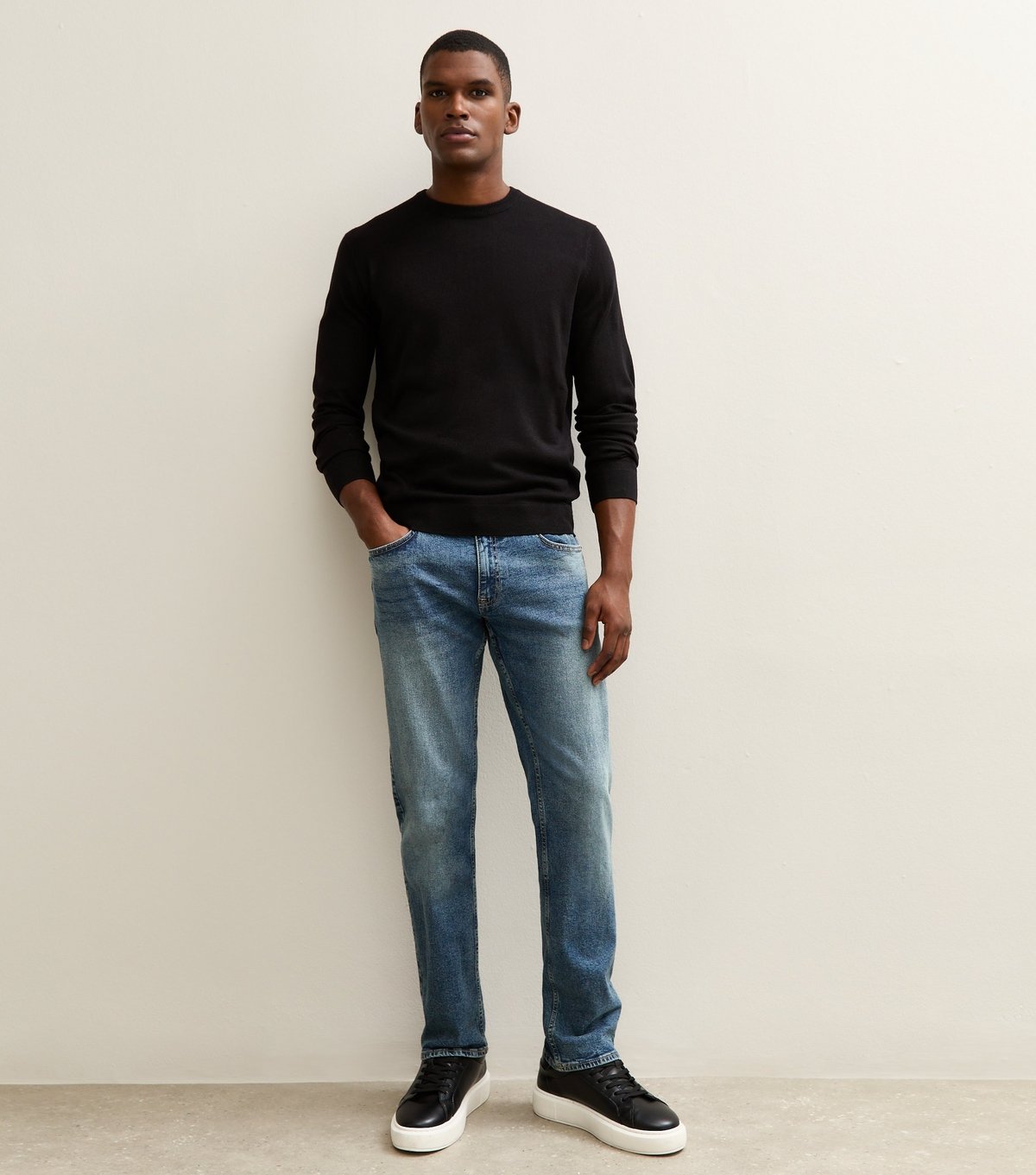 New Look Men's Black Slim Fit Crew Neck Jumper New Look - 4