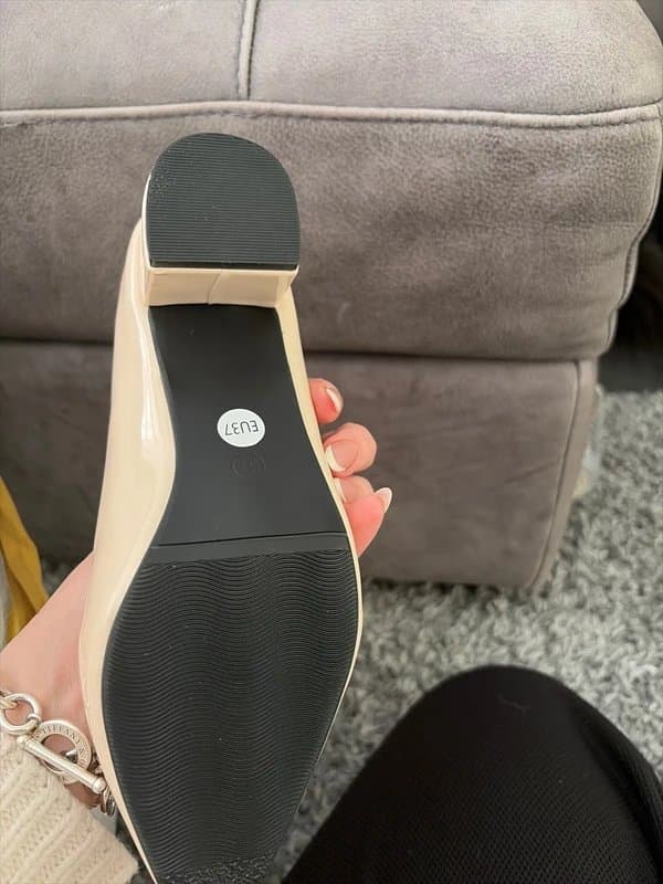 Source Unknown Women’s heels size eu37