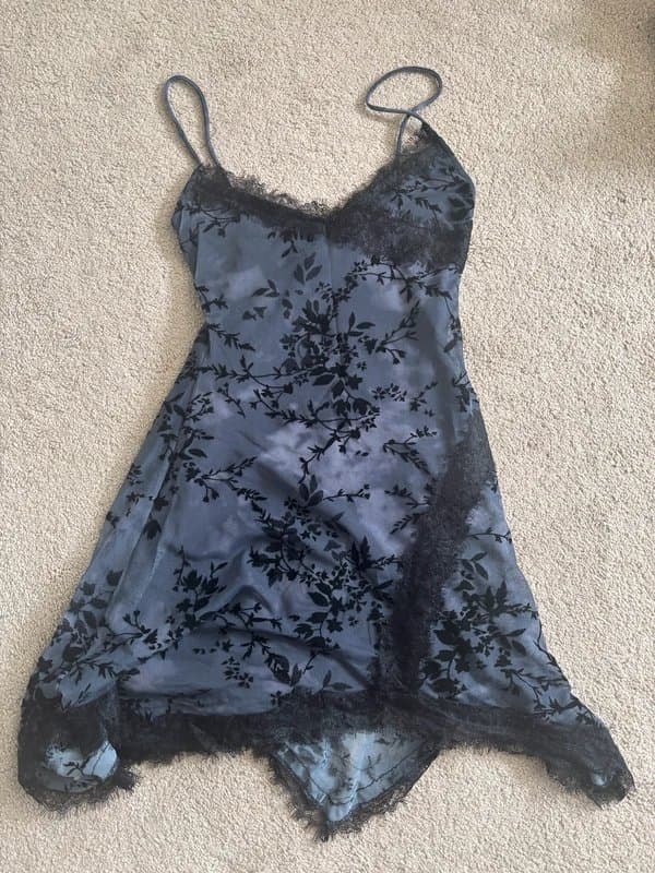 Bershka Bershka Mini dress with tulle and lace straps