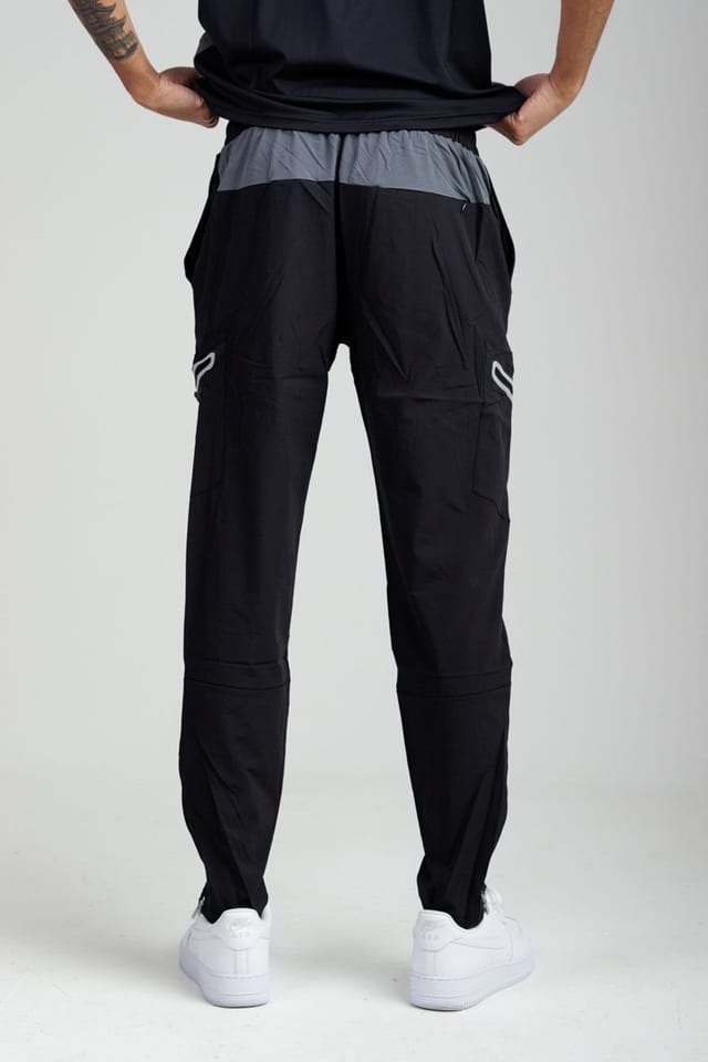 Foray Foray Men's Regular Fit Panelled Technical Joggers in Black - 2