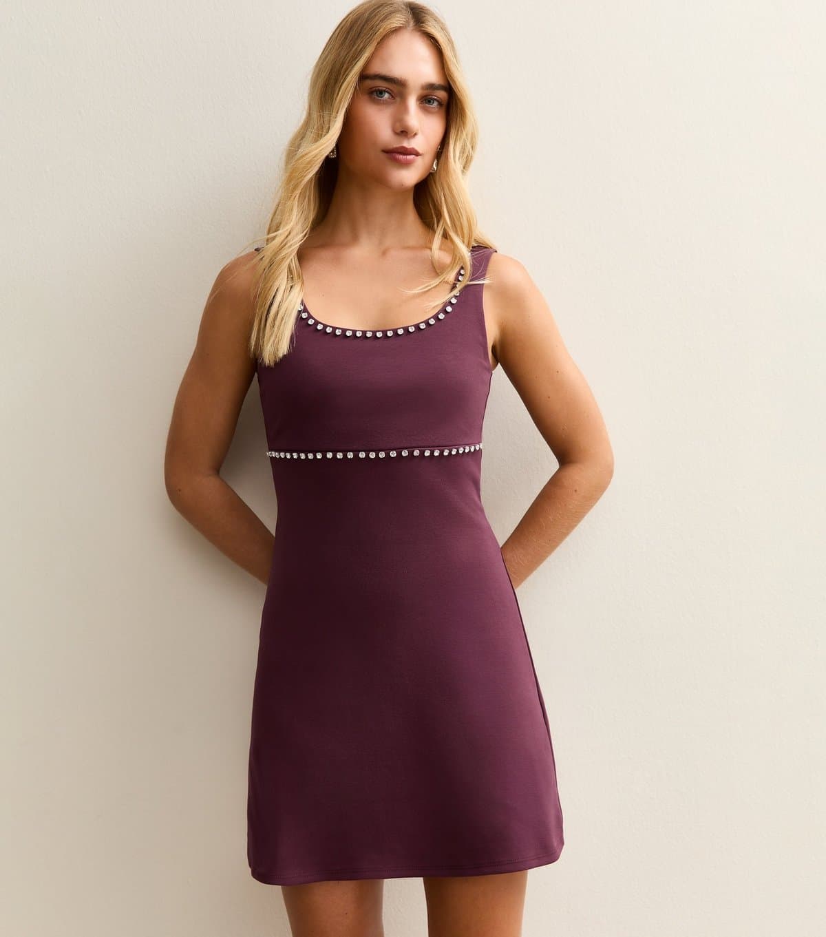 New Look Women's Dark Burgundy Diamante Trim Scoop Neck Mini Dress New Look