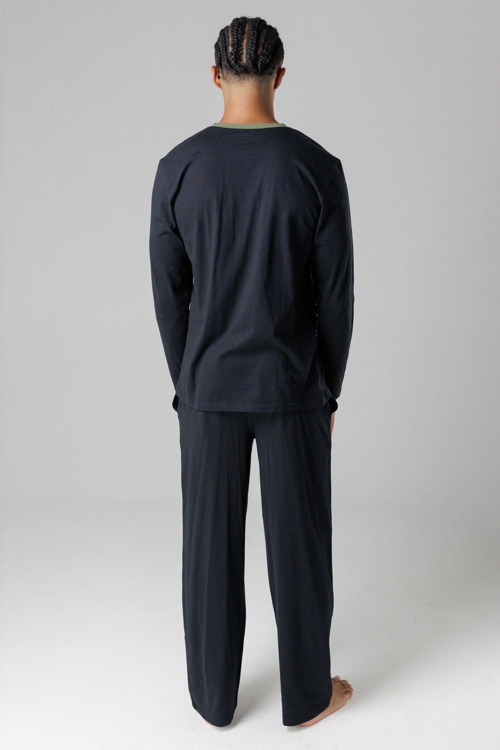 Tokyo Laundry Tokyo Laundry Men's Cotton Crew Neck Pyjama Set in Black - 2