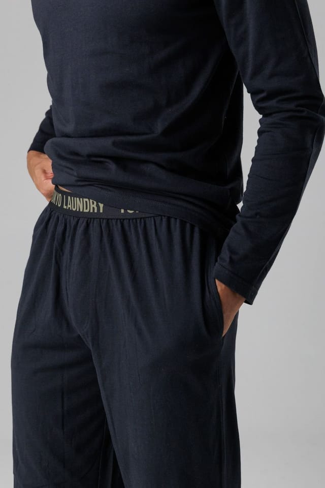 Tokyo Laundry Tokyo Laundry Men's Cotton Crew Neck Pyjama Set in Black - 3