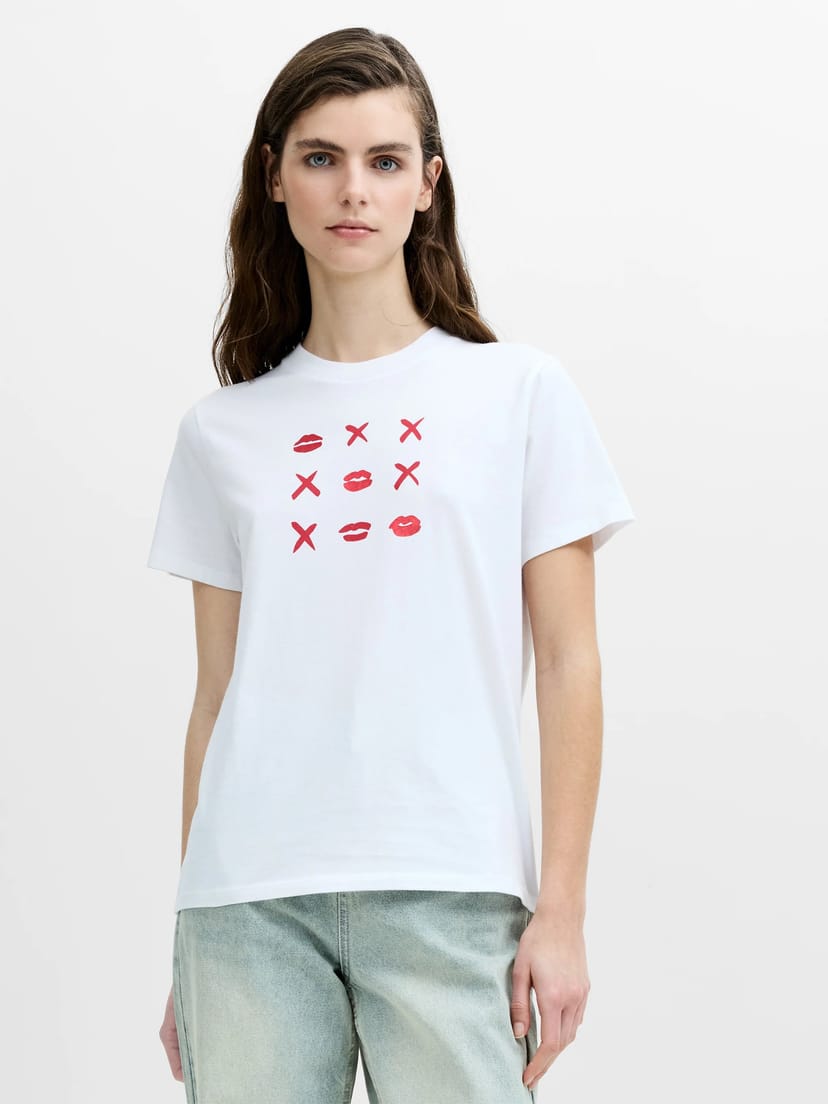 French Connection White Peached Cotton Noughts and Kisses Graphic T-Shirt Linen White/Red - 1