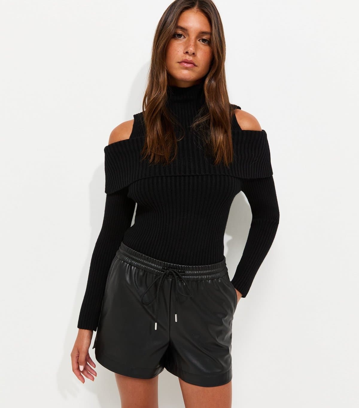 New Look Women's Black Faux Leather Drawstring Tie Shorts New Look