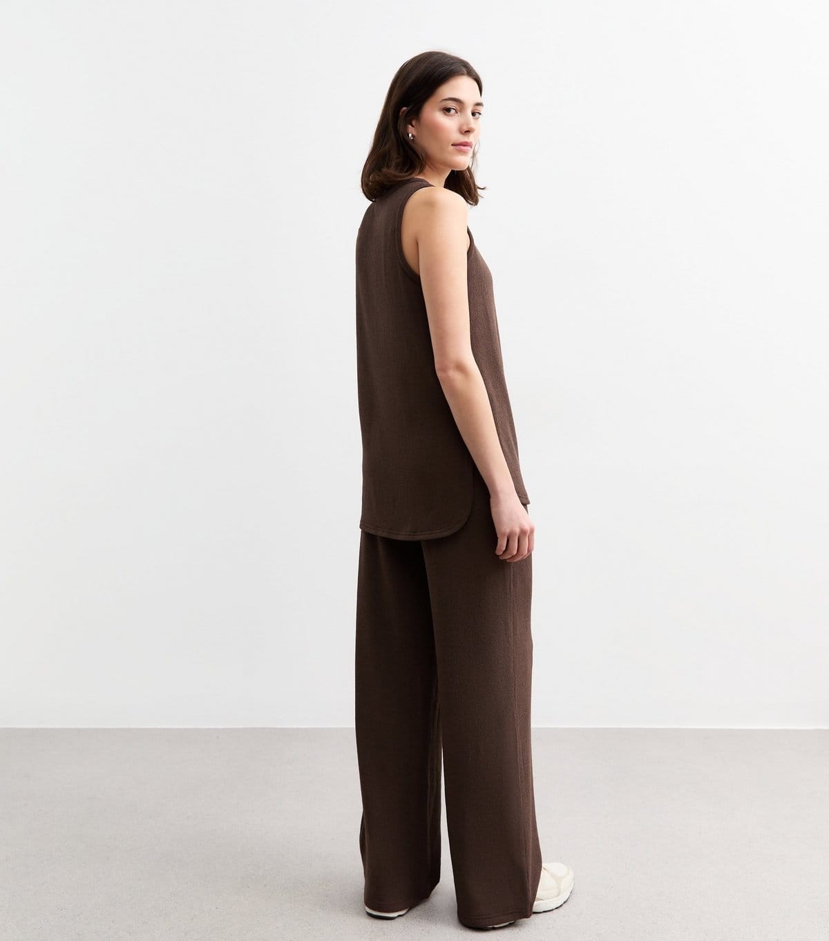 New Look Women's Brown Textured Wide Leg Trousers New Look - 4
