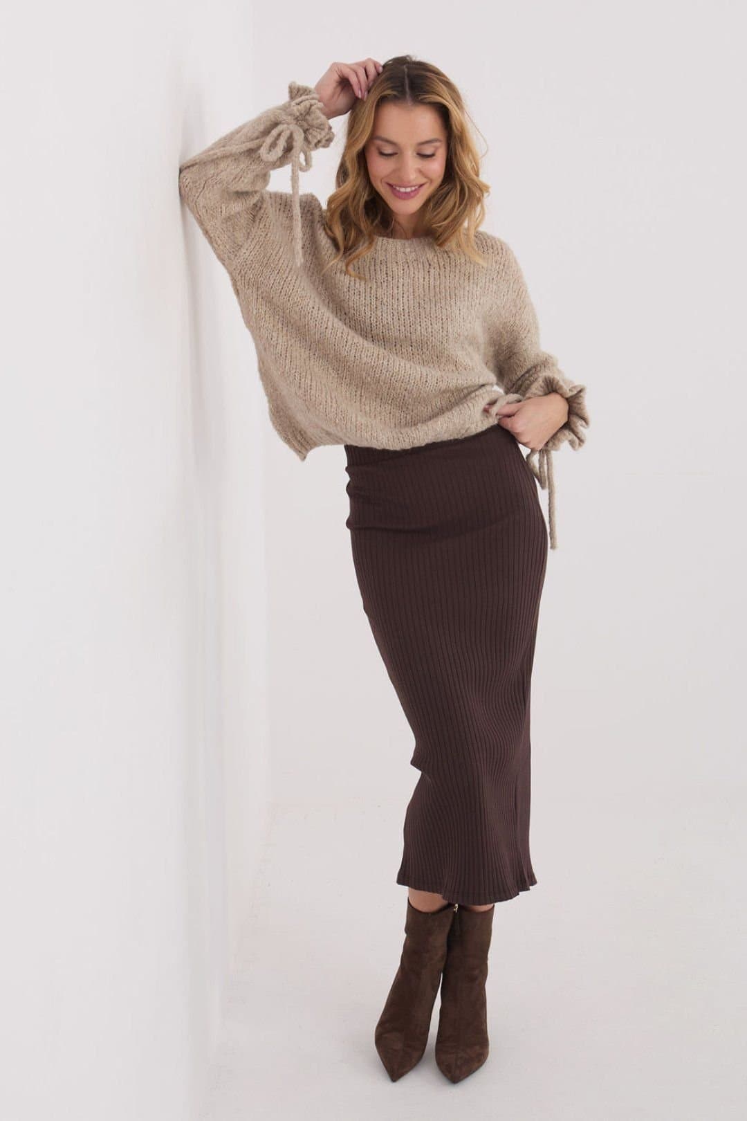 Love Lace Love Lace Women's Ribbed Cotton Elastane Knit Midi Skirt in Brown