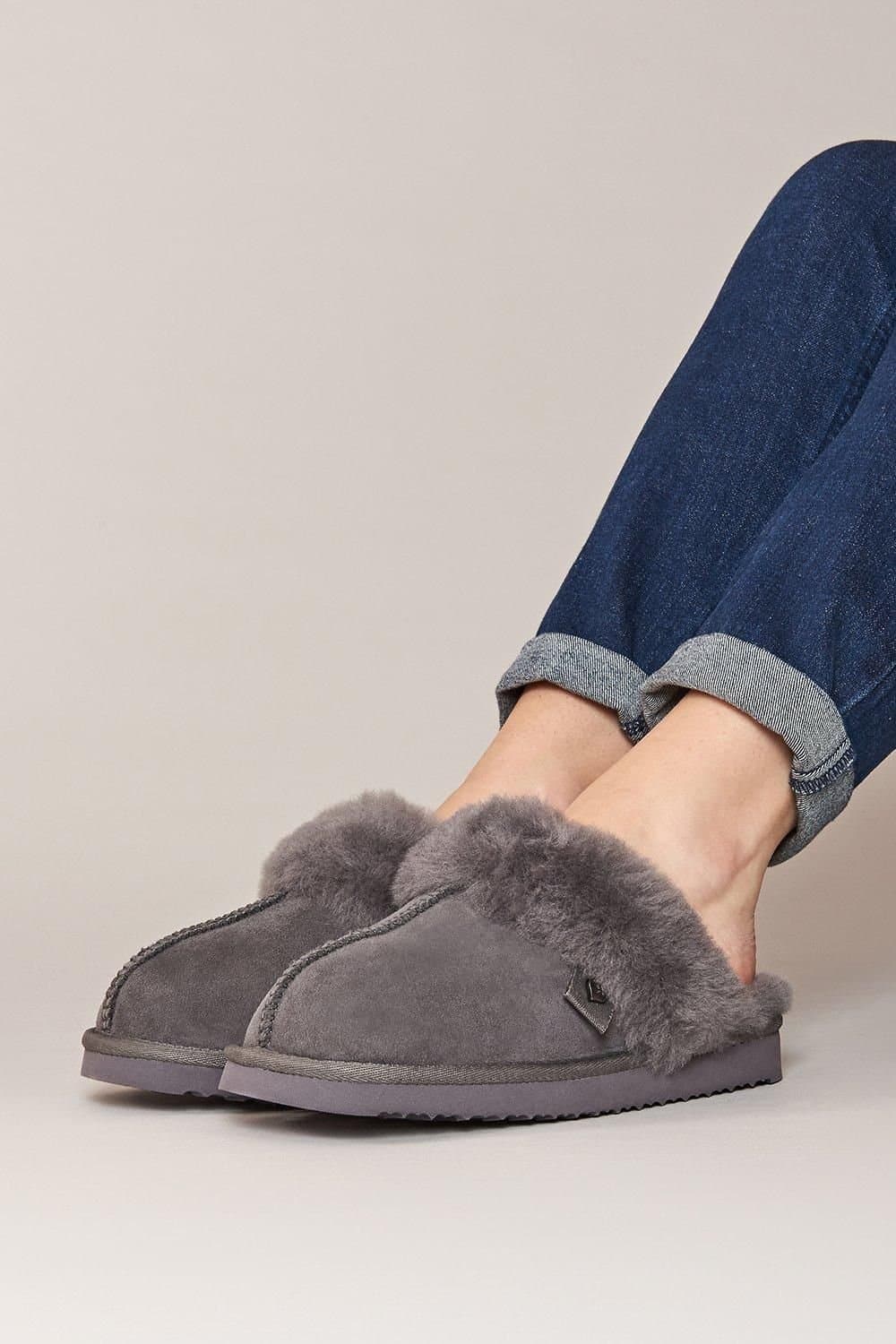 Moshulu Moshulu Women's 'Tiree' Sheepskin Mule Slippers in Grey