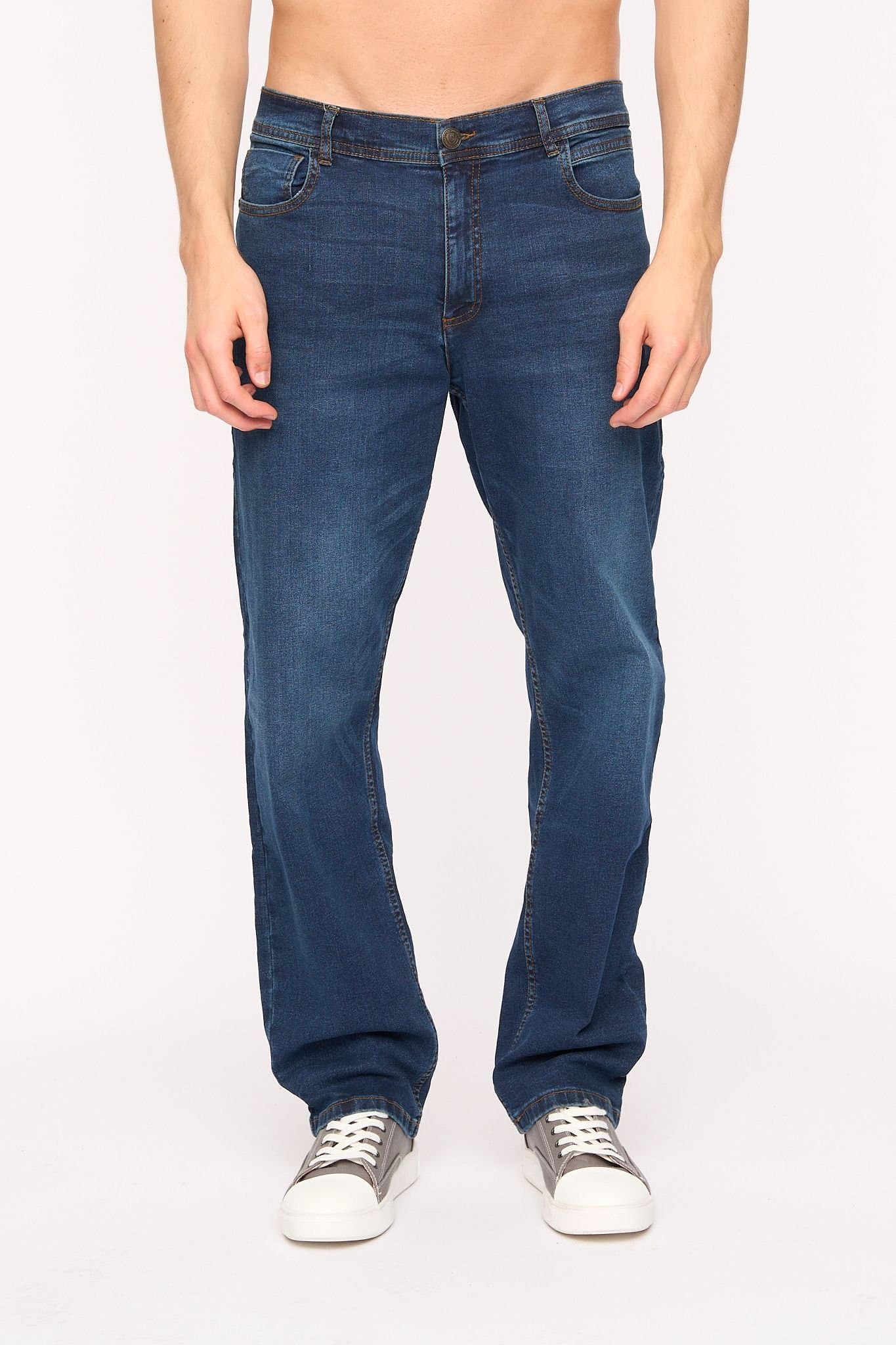 Duck&Cover Duck&Cover Men's Kelvyn Relaxed Fit Comfort Stretch Jeans in Dark Blue