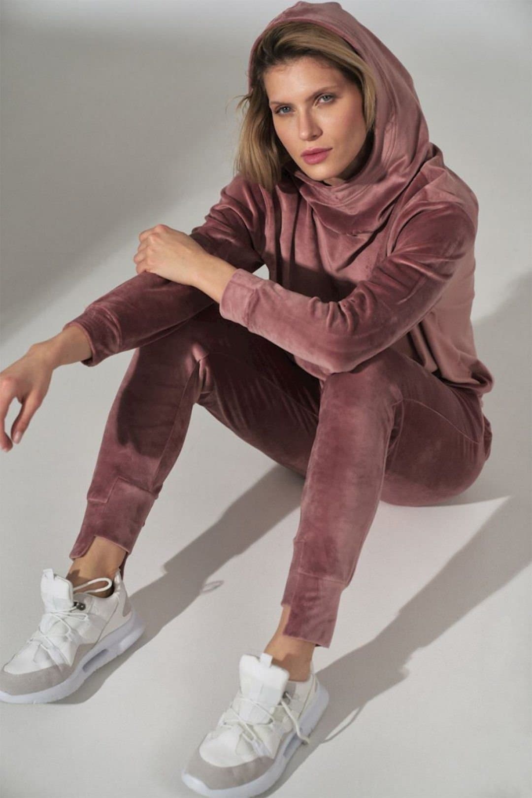 Love Lace Love Lace Women's Pink Velour Sweatpants with Pockets Drawstring