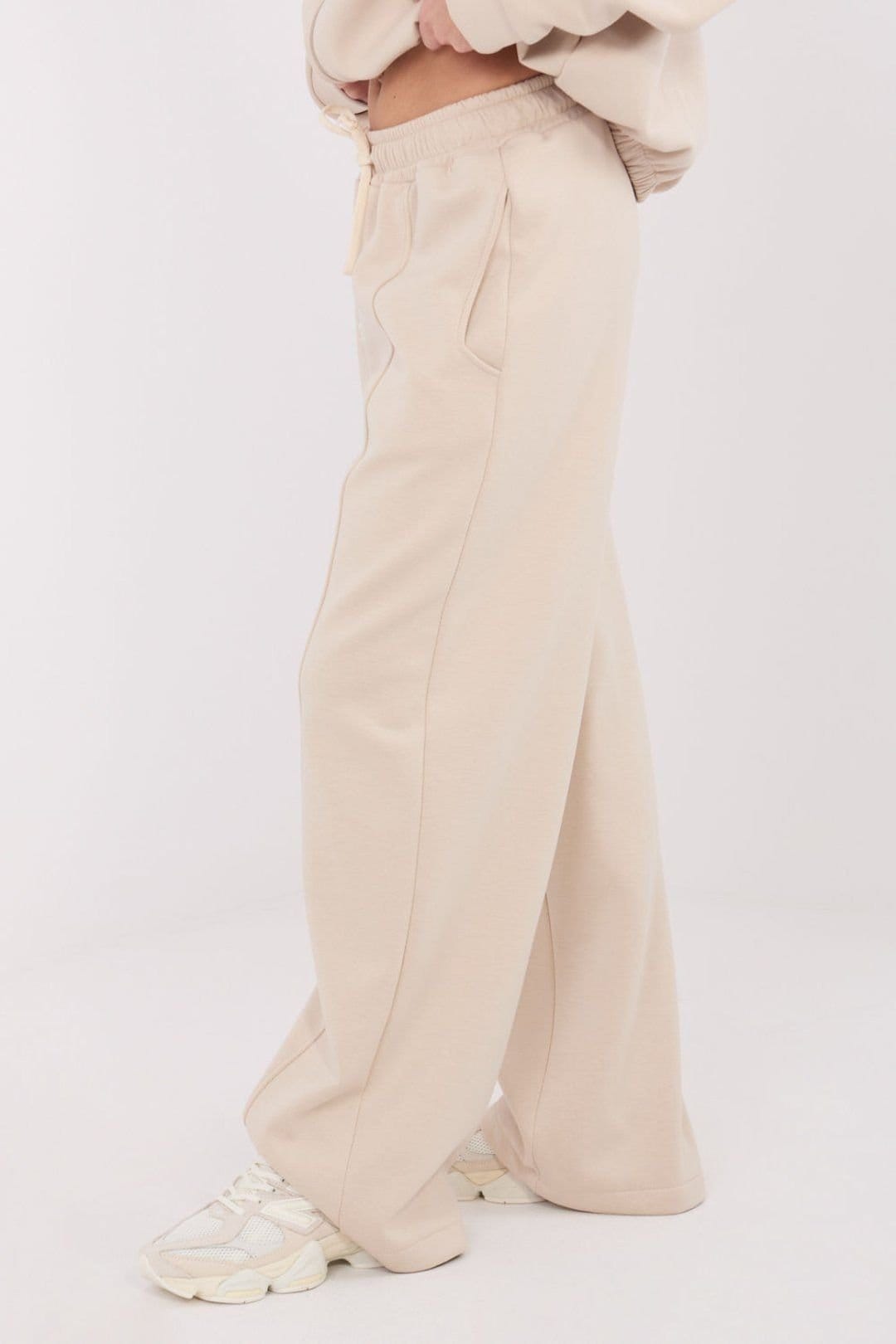 Love Lace Love Lace Women's High Waist Wide Leg Sweatpants Tracksuit in Beige - 4