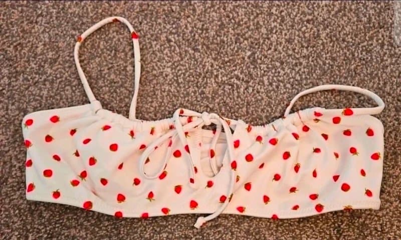 Kendall + Kylie Kendall & Kylie Strawberry Print Bikini Set