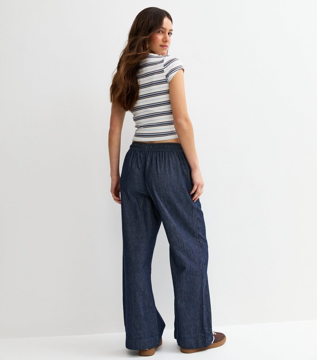 New Look Women's Petite Indigo Wash Chambray Denim Wide Leg Trousers New Look - 4
