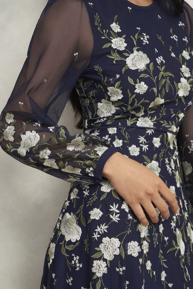 Hobbs London Hobbs London Women's Lois Embroidered Dress in Navy - 3