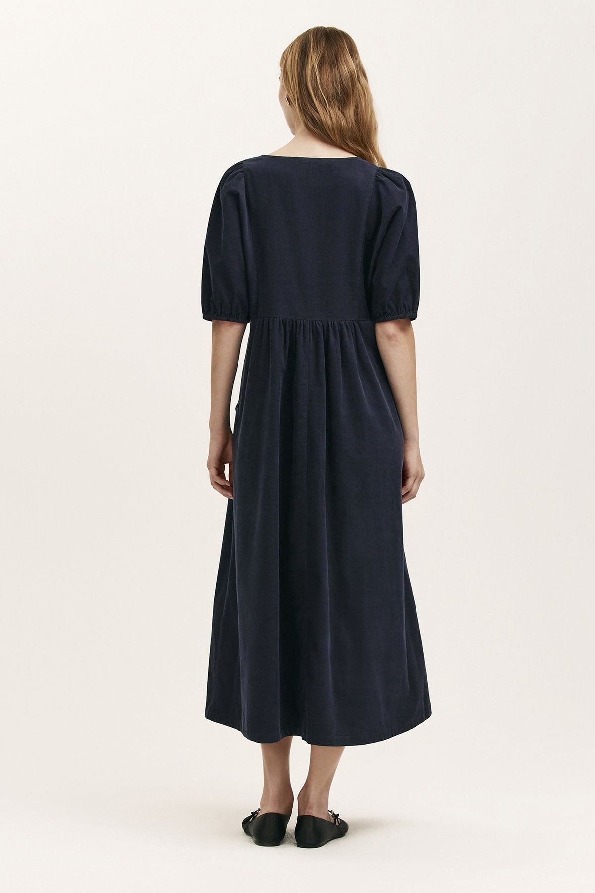 Finery London Finery London Women's Embroidered Corduroy Midi Dress in Dark Navy - 3