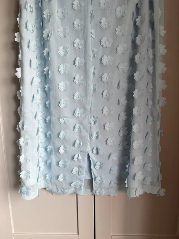 Marks & Spencer M&S Pale Blue 3D Floral Midi Skirt | Petite 16 | Fully Lined
