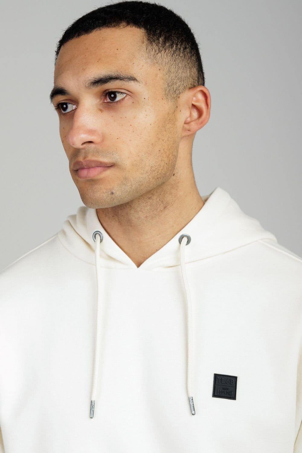 Tokyo Laundry Tokyo Laundry Men's Brushed Back Fleece Hoody with Small Chest Logo in Cream - 4